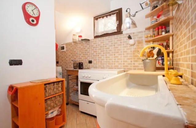 Case Vacanza Cipriano Spacious Apartment And Cosy Studio Monolocale Torretta  Exteriör bild